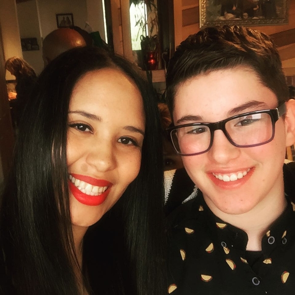 Meet your Posher, Chrissy - Picture 1 of 1